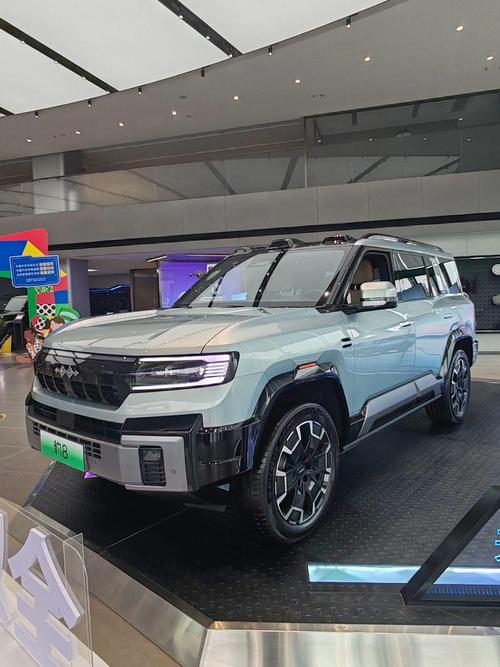 广州62比亚迪方程豹硬派越野的爆款，英菲尼迪35周年与你共成长